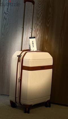 Samsonite Brand new with Label Unique from USA