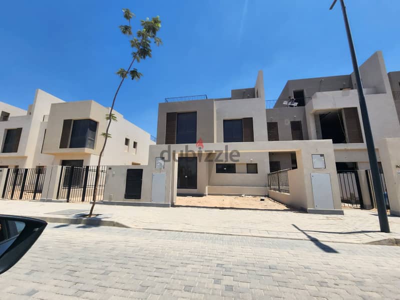 apartment for sale in sodic east with good price 1