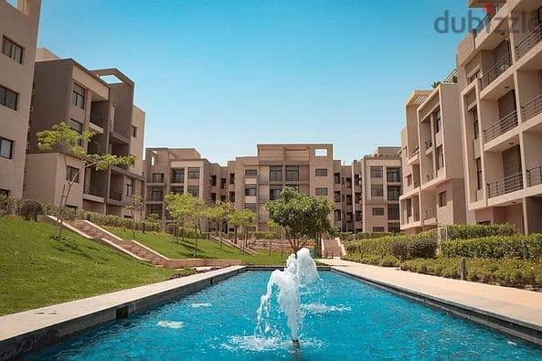 Apartment With Garden for Sale Ready to Move High End Fully Finished view garden less than developer price Fifth Square El Marasem New Cairo 4