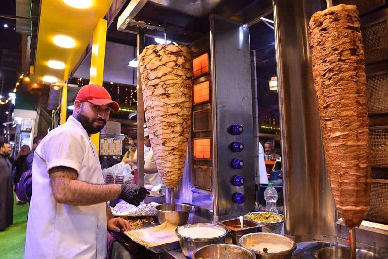 شيف سوري عام خبرة عشرة سنوات بمجال تجهيزات والافتتاح المطاعم شاورما 3