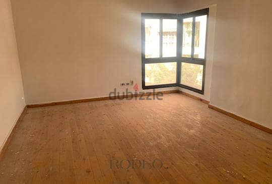 Duplex for sale in Sarayat El Maadi, a very special location, 500m 5
