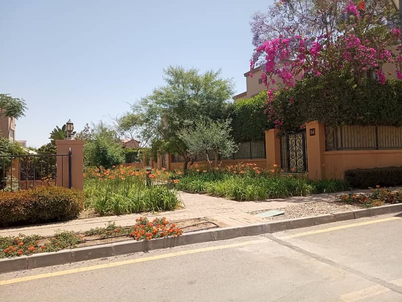 Twinhouse with landscape view for sale in Mivida | New Cairo 1