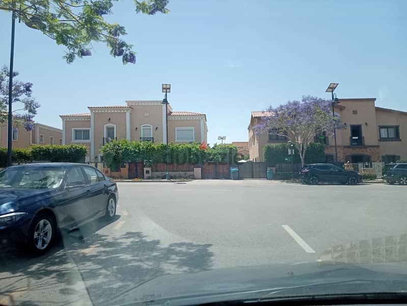 Twinhouse with landscape view for sale in Mivida | New Cairo 2