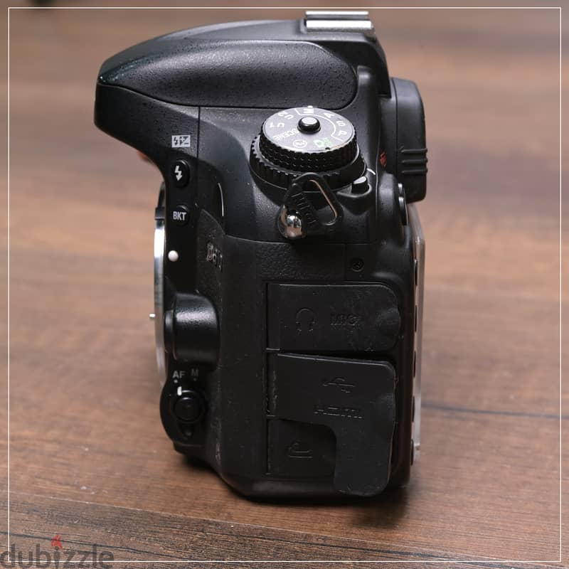للبيع كاميرا Nikon D610 + Nikon Lense 24-70 2.8 + nikon 60mm 5