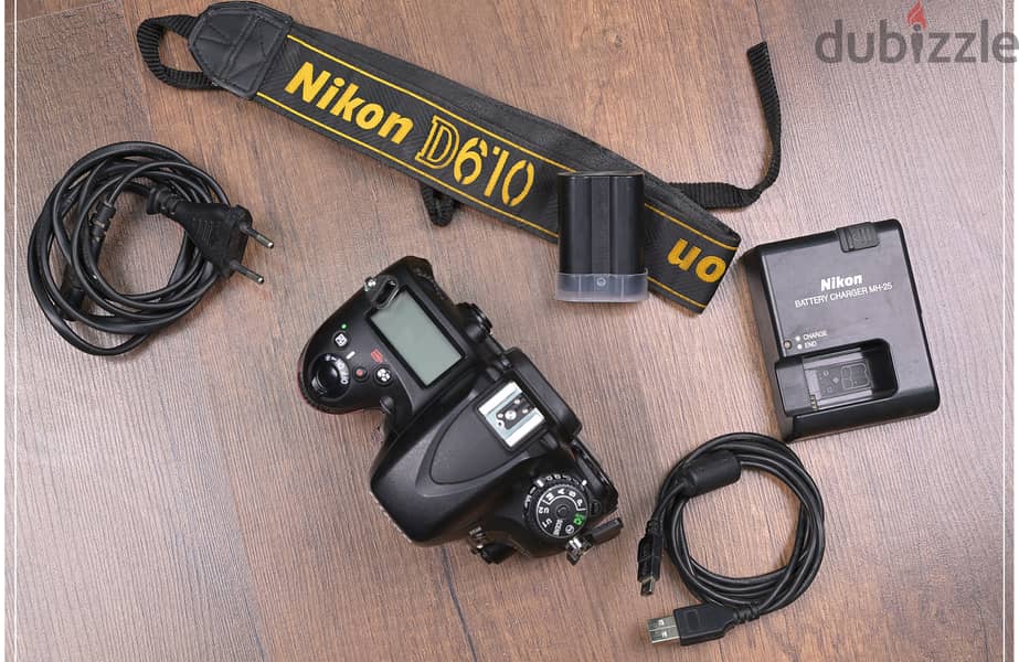 للبيع كاميرا Nikon D610 + Nikon Lense 24-70 2.8 + nikon 60mm 13