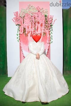 فستان زفاف للايجار 01119421175