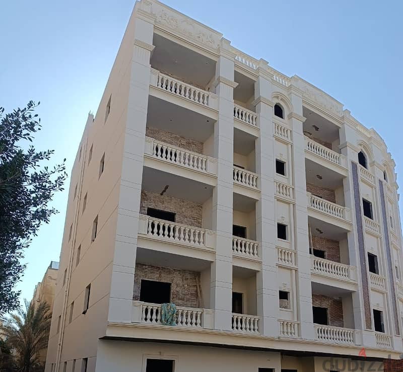 Ready to Move in El-Narges New Cairo  ,Apartment with garden  187 sqm for sale 2