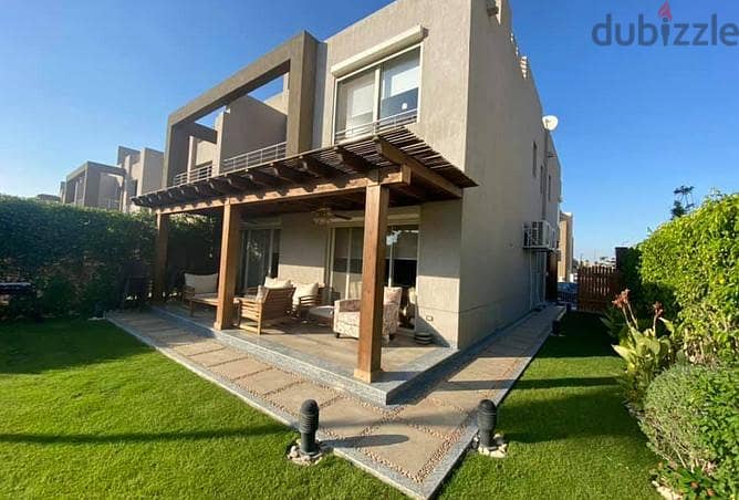 For sale villa with the lowest down in Palm Hills new cairo للبيع فيلا باقل سعر جاهزه لمعاينة في بالم هيلز التجمع 5