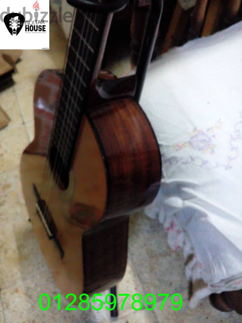 ADMIRA Juanita-e Classical Guitar made in spain جيتار  صناعة اسبانية 5