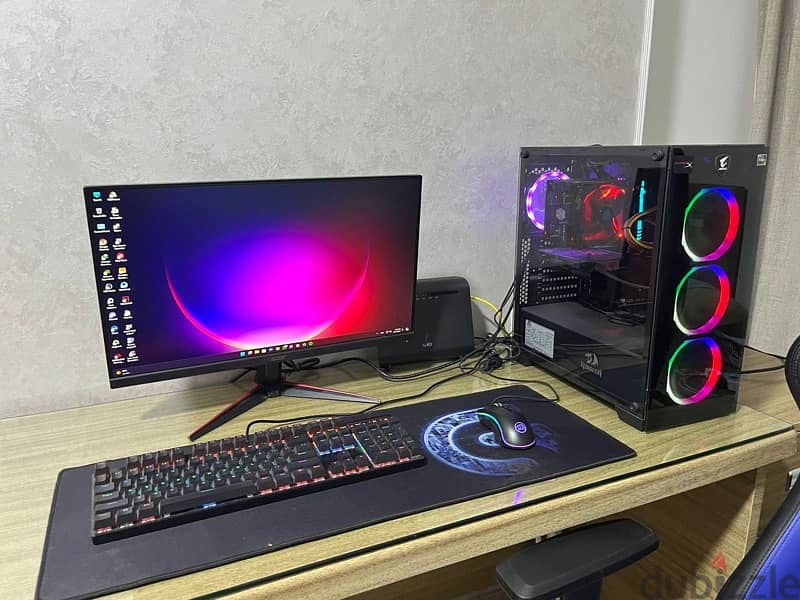 pc - used 1 year — can be sold without the monitor 4