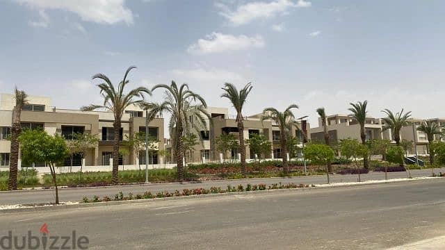 Palm Hills New Cairo    Townhouse Corner with the best view in the heart of New Cairo with the lowest down payment and the best installments system 4