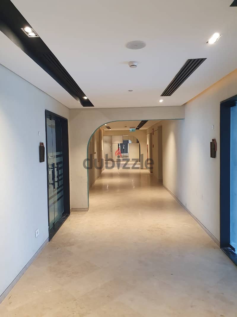 مكتب للايجار 101 متر فى بارك استريت الشيخ زايد Park Street 2