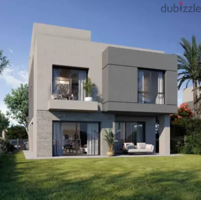 Villa for sale, 5 rooms, 3 floors, smart home, hotel service, finished + ACS and kitchen, with German accessories, in Sheraton Residence, New Cairo, . 1