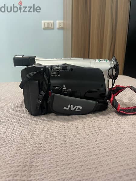 JVC Compact VHS 800X 2