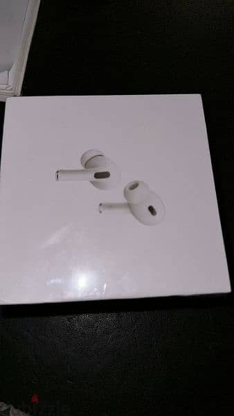 Air pods pro second generation بالسلوفانه