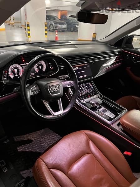 Audi Q8 2021 5