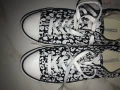 New converse shoes made in Vietnam size 40