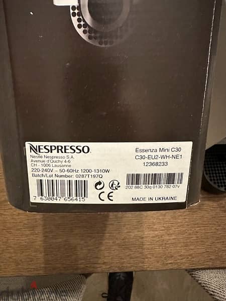 Nespresso Essenza Mini 6