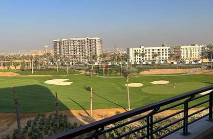 Apartment for sale in Uptown Cairo, very prime location overlooking the golf, fully furnished, first use - شقة للبيع في أب تاون كايرو موقع متميز جد - 1