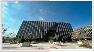 مكتب استلام فوري للايجار في ايست تاون-سوديك-التجمع الخامس مساحه 176 متر