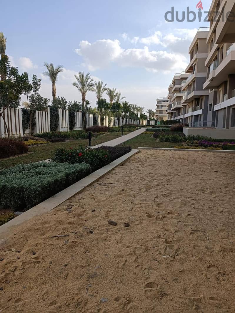 Apartment ground with garden for sale sky condos (sodic villete) 3