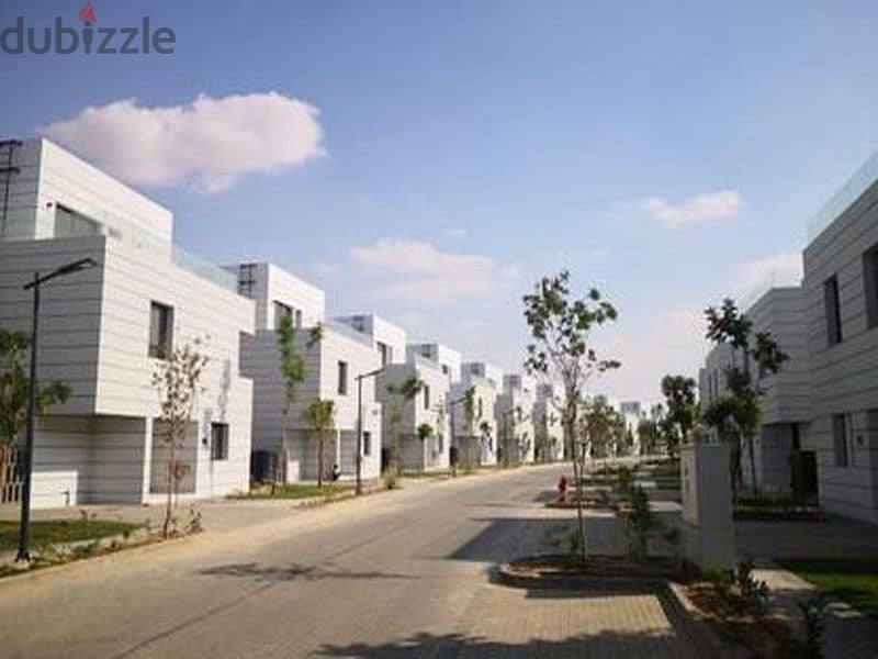 Advertisement for Townhouse 243 m in Al Borouj Compound 1