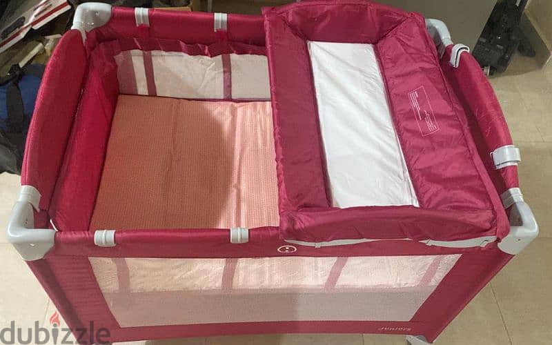 juniors travel cot with changer 1