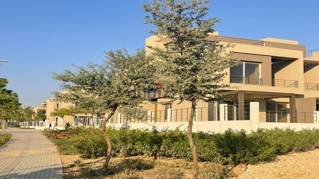 Standalone villa for sale type E cash in Palm Hills New Cairo Compound 1