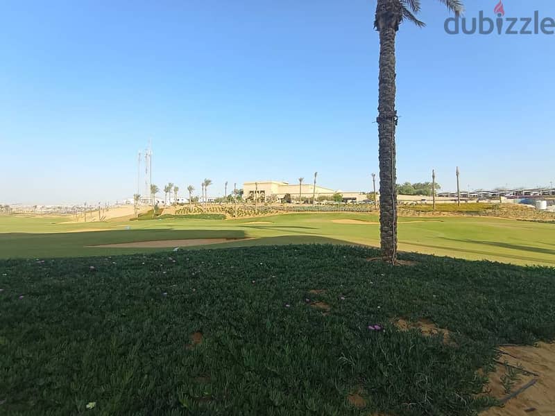 FOR SALE IN UPTOWN CAIRO 2BEDROOMS VIEW GOLF 2