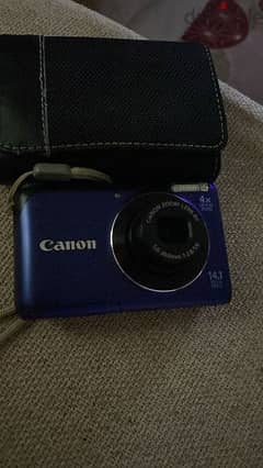 Canon PowerShot A520 - Point and Shoot Digital Camera Solid blue 0