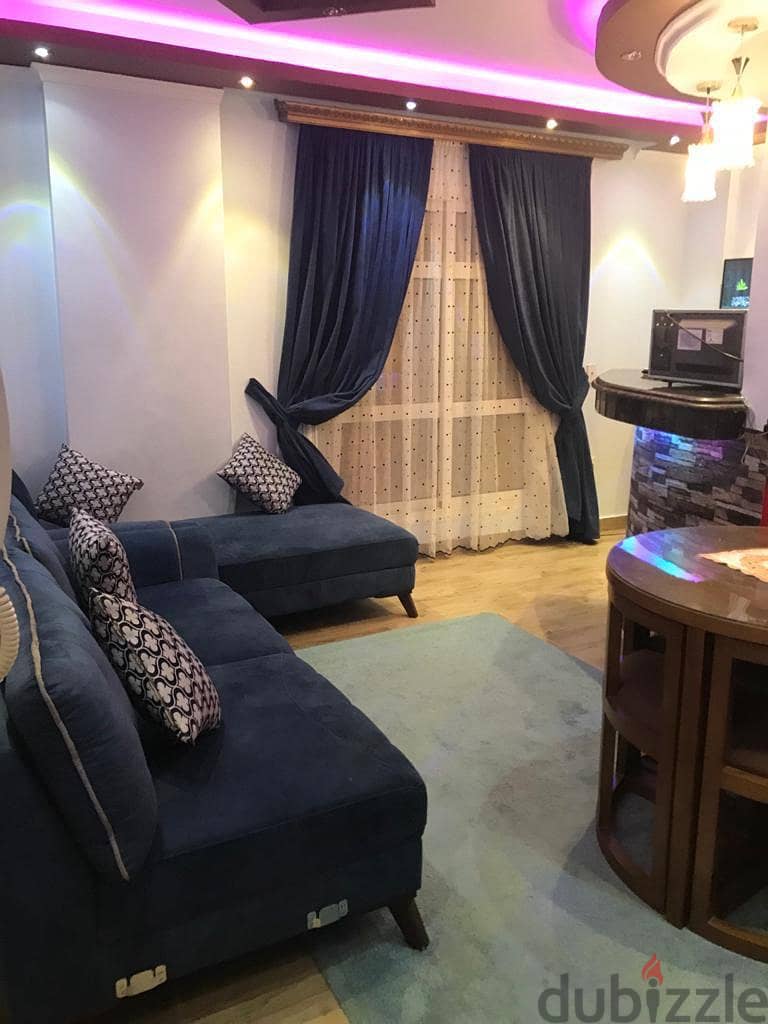 Furnished studio for rent in Madinaty, with extra super luxury finishes, next to services 2