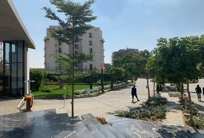 At the lowest price for sale, an apartment  165 sq m bahary view landscape, ready to move semi-finished, in Mountain View iCity Compound, New Cairo. 1