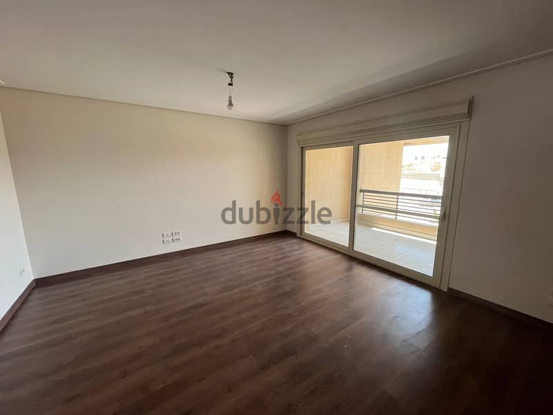 Apartment for sale in New Giza october Westridge with kitchen and AC's 4