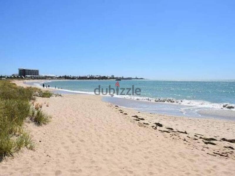 Waterfront - directly on the swimmable lagoon Rare Townhouse S   Prime location 2