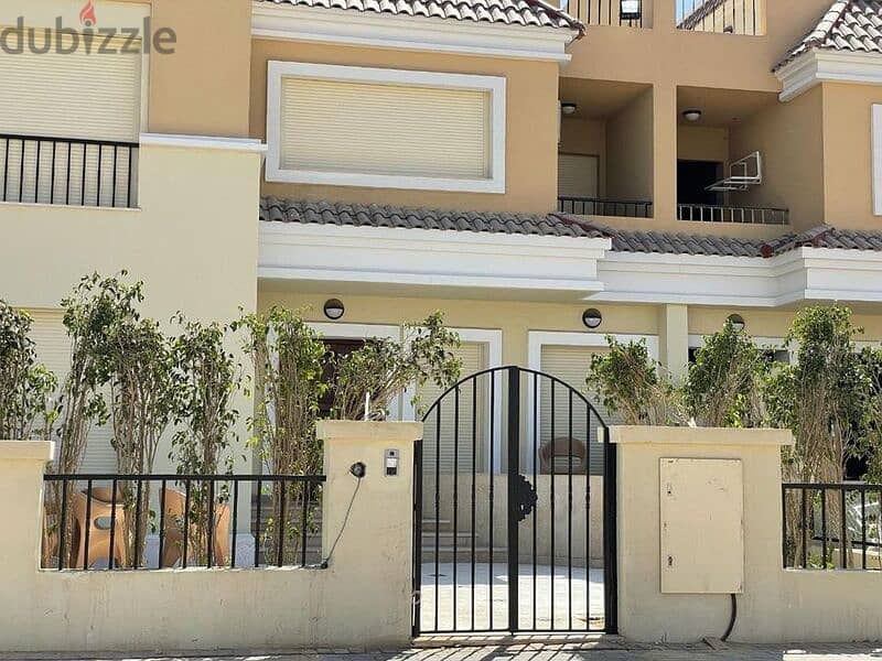 Villa for sale in the city wall at the price of an apartment  فيلا للبيع سور بسور مدينتى بسعر شقه 4