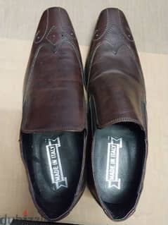 حذاء رجالي ايطالي لون بني مقاس ٤١