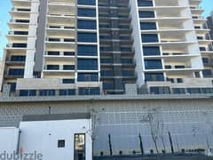 شقة للبيع  105م بأبراج زيد الشيخ زايد متشطبه بالتكييفات بتسهيلات