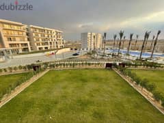 Flat Area 210 SQM Uptown Cairo For Rent: