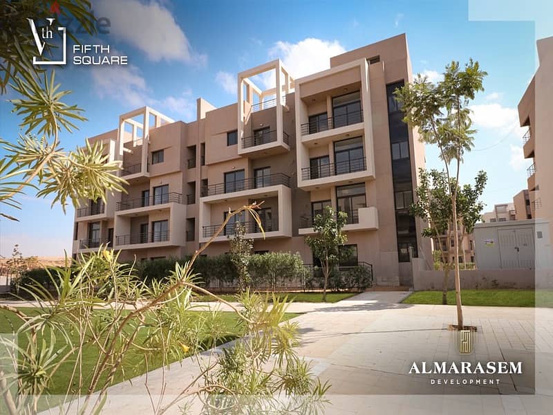 Apartment with immediate receipt for sale, fully finished, Ultra Super Lux, in Fifth Square Al Marasem Compound 9