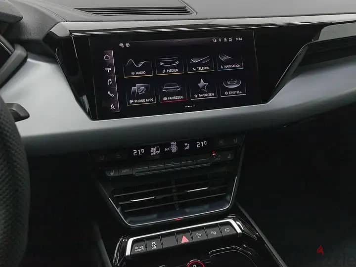 Audi e-tron GT 2024 أودي 7
