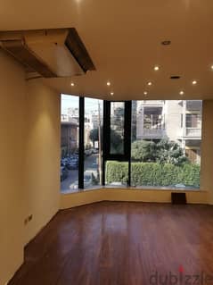 Office 500 meters for rent in Korba, finished with air conditioning