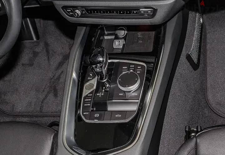 BMW Z4 sDrive 20i M Sport 2024 بي ام دبليو 9
