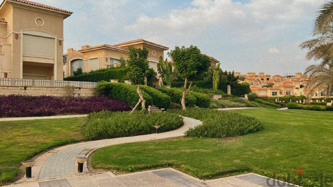 Villa for sale next to Palm Hills New Cairo, installments over 8 years فيلا للبيع بجانب Palm Hills New Cairo قسط على 8 سنين 2