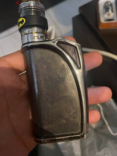 Think vape 200W + manta tank + 2 battries