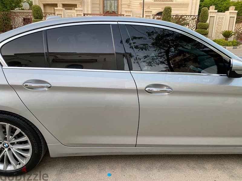 BMW 520 2019 luxury 175k km 0