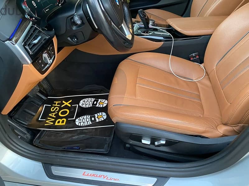 BMW 520 2019 luxury 175k km 7