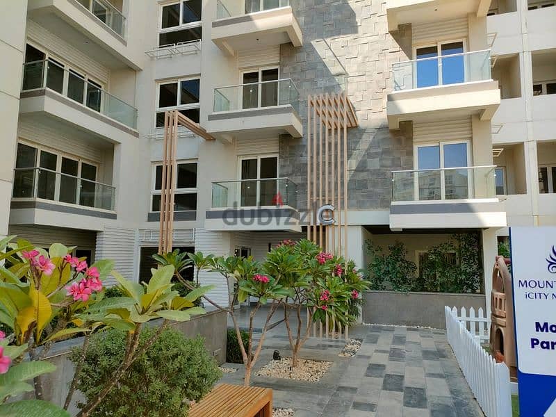 125M for sale in Mountain View iCity ready to move 7