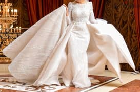wedding dress for selling- فستان فرح للبيعt