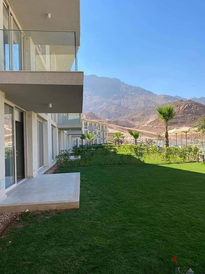 With a 5% down payment, an apartment for sale in a private garden directly overlooking the sea, finished with air conditioning and fully furnished (Il 6