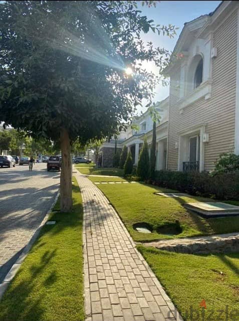 Townhouse for sale in Mountain View, immediate receipt, installments over 7 years, MV October Park 2
